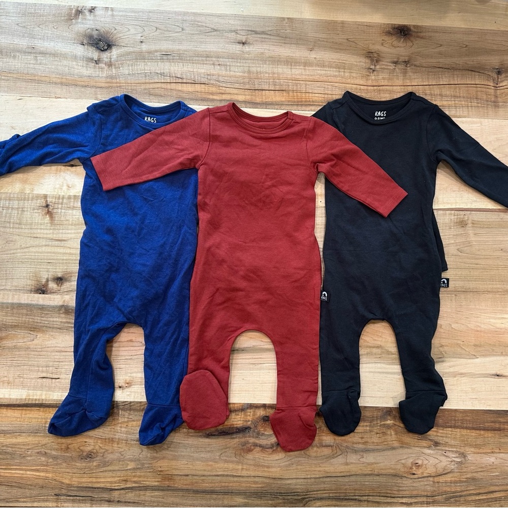 Rags Peekabooty.  Navy, Rust & Black Footies